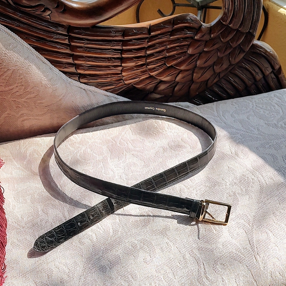 Black Croc Embossed Belt with Gold Buckle. Cayman, SZ 44